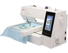 Load image into Gallery viewer, Janome 500E Memory Craft Embroidery Machine