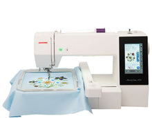 Load image into Gallery viewer, Janome 500E Memory Craft Embroidery Machine
