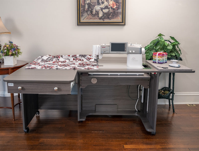 HORN Model 8280 Quilter's Dream XL Cabinets