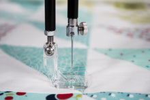 Load image into Gallery viewer, Handi Quilter HG10505 Handi Feet Square Feet (set of 2)