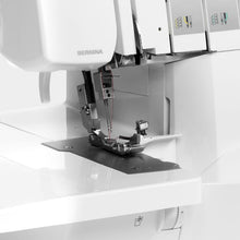 Load image into Gallery viewer, BERNINA L 460 Serger / Overlocker
