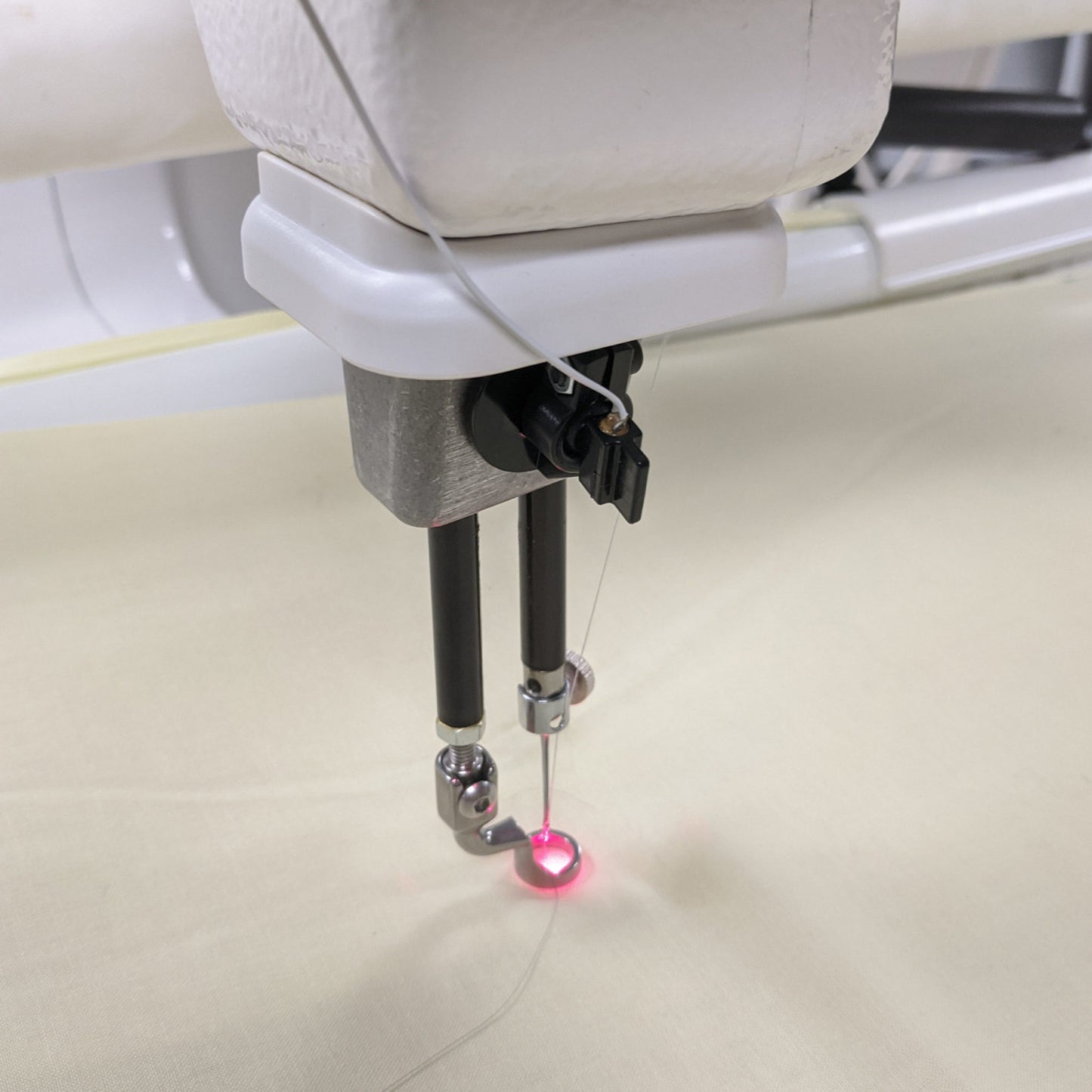 Handi Quilter HG01005 Pinpoint Needle Laser Accessory