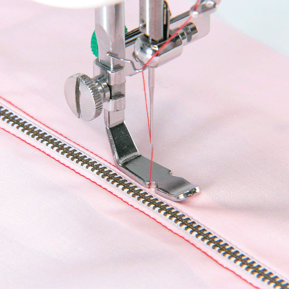 JUKI AMERICA TL-2010Q Mid-Arm Quilting and Piecing Machine with Automatic Thread Trimmer and Speed Control