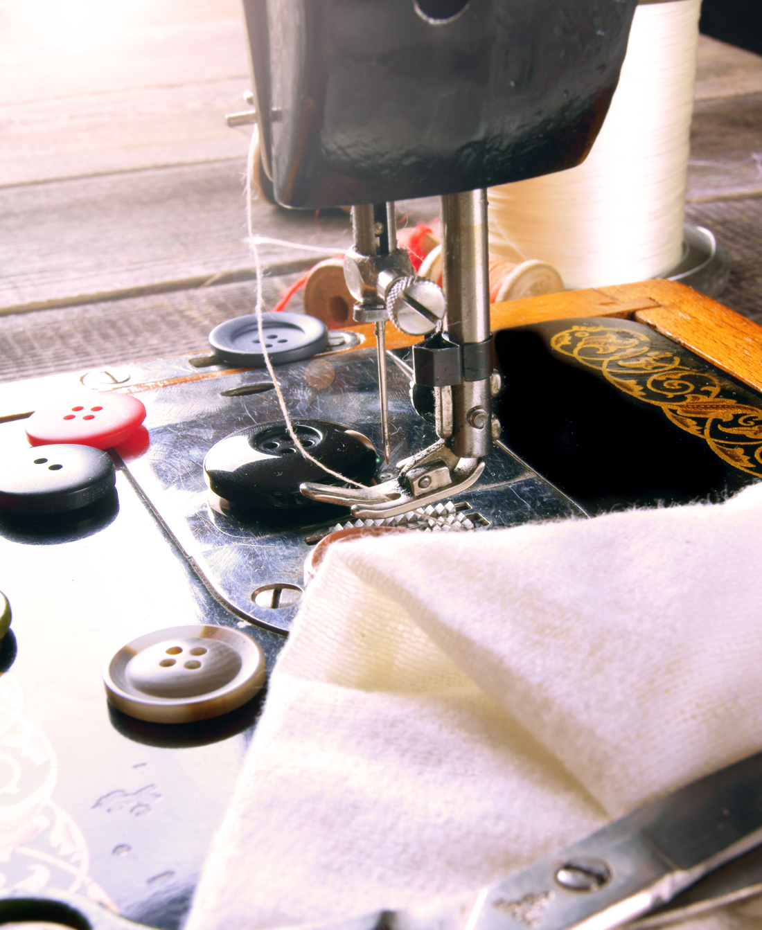 How to Sew Curves and Corners: Beginner Tips for Smooth Seams and Better-Looking Projects
