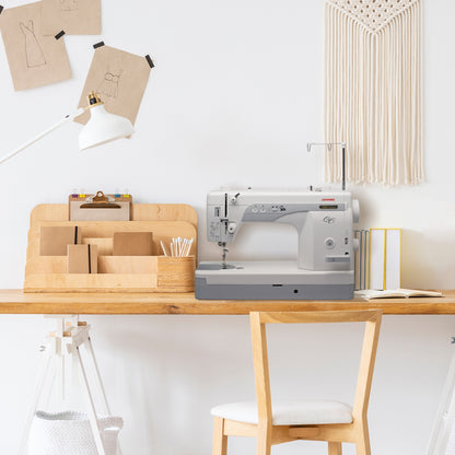 Janome 1600P-QC  Sewing Machine