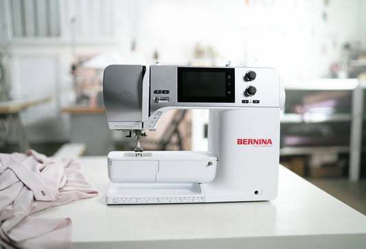 Bernina 485 Sewing Machine