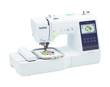 Load image into Gallery viewer, Brother SE700 Computerized Sewing and Embroidery Machines with 4&quot; x 4&quot; Embroidery Area Embroidery Machiness
