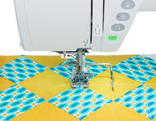 Load image into Gallery viewer, Janome 9450QCP Horizon Memory Craft Sewing Machines
