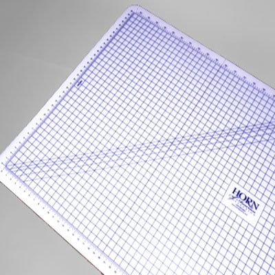 HORN 40" x 60" Cutting Mat