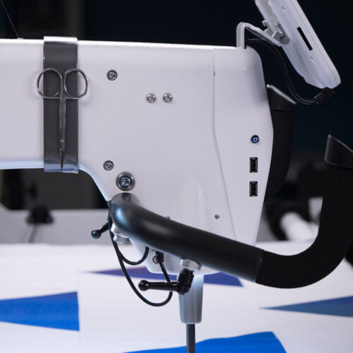 Handi Quilter QM00125 Amara 20 Machine