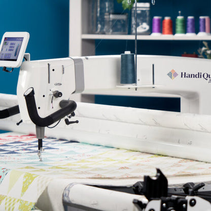 Handi Quilter QM00126 Amara 24 Machine