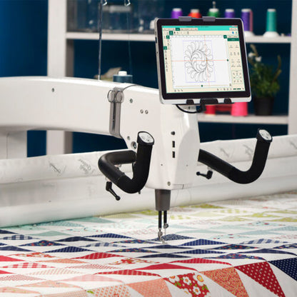 Handi Quilter QM00126 Amara 24 Machine