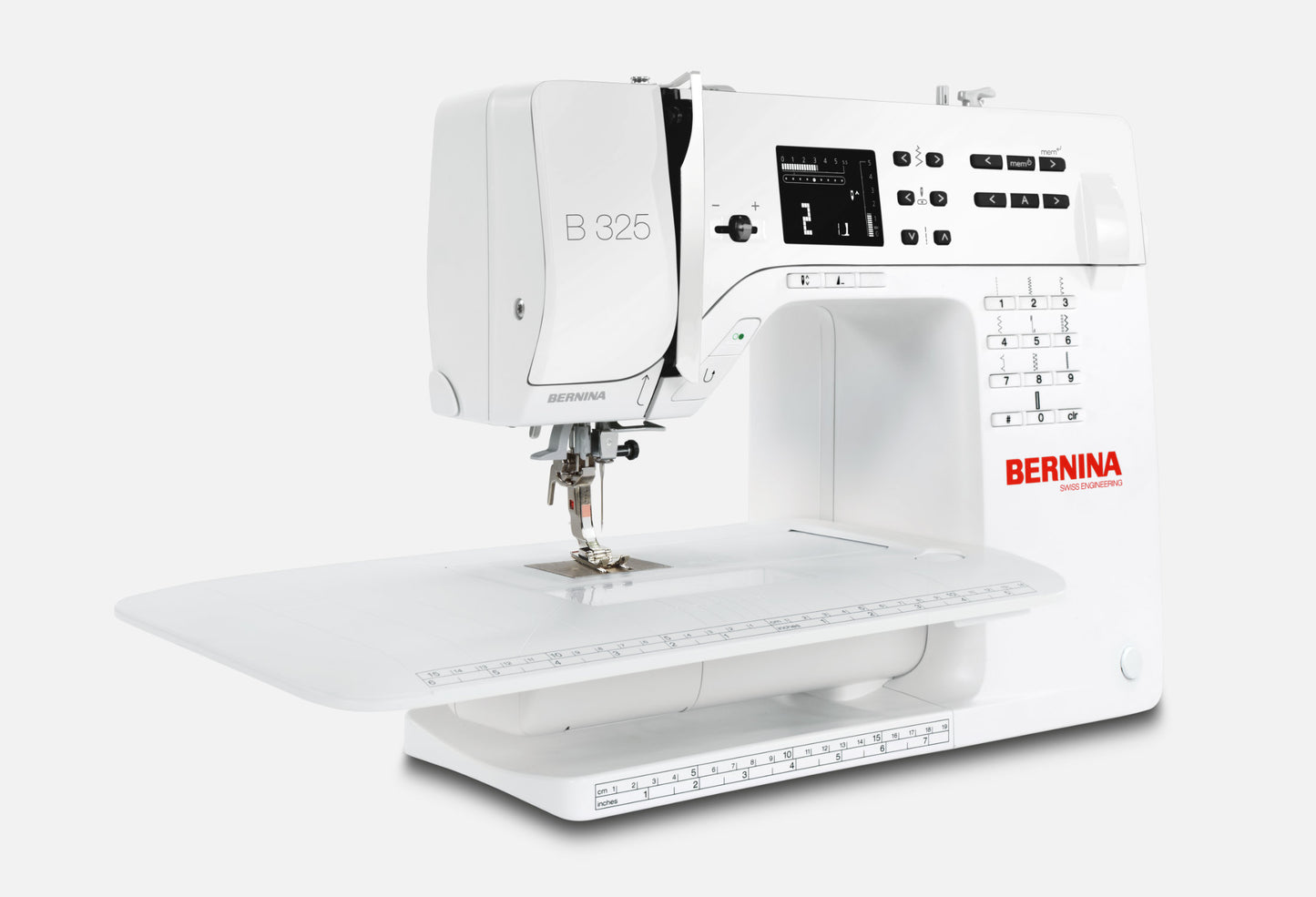 BERNINA 325 Sewing Machine