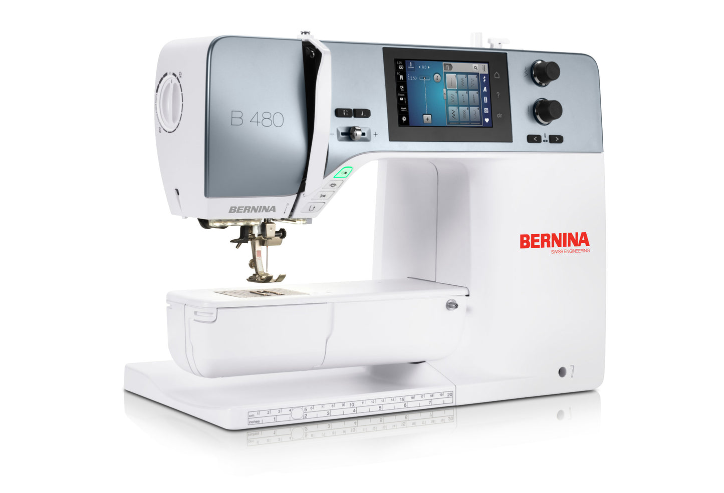 BERNINA 480 Sewing Machine