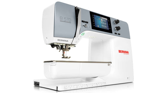 BERNINA 570 QE Sewing Machine