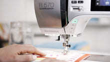 Load image into Gallery viewer, BERNINA 570 QE Sewing Machine
