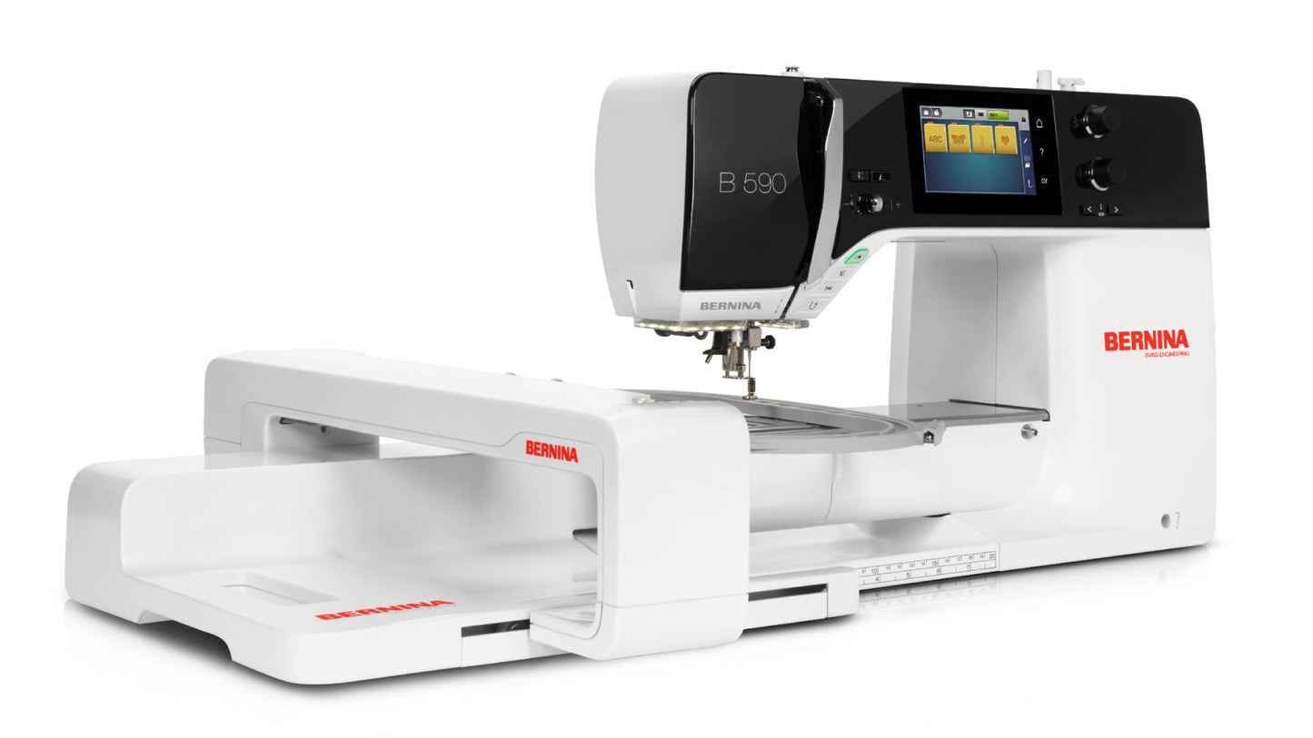 BERNINA 590 Sewing Machine