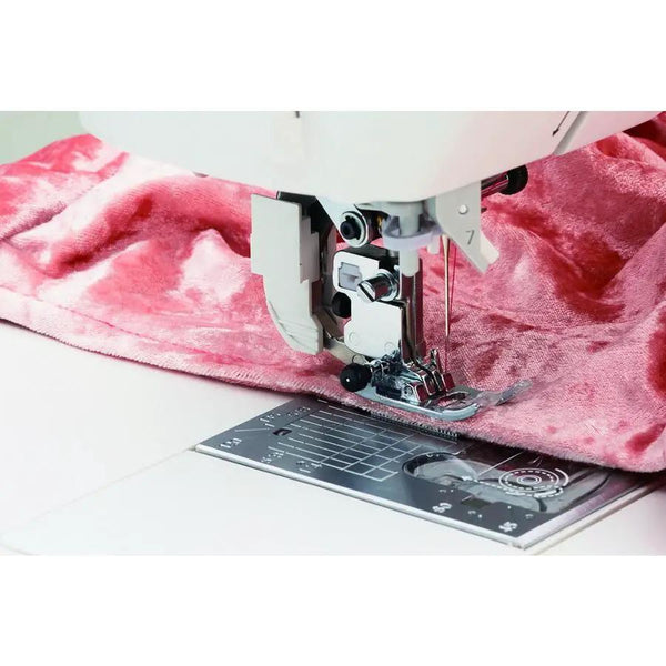 Juki Kirei HZL-NX7 Computerized Long Arm Sewing and Quilting Machine