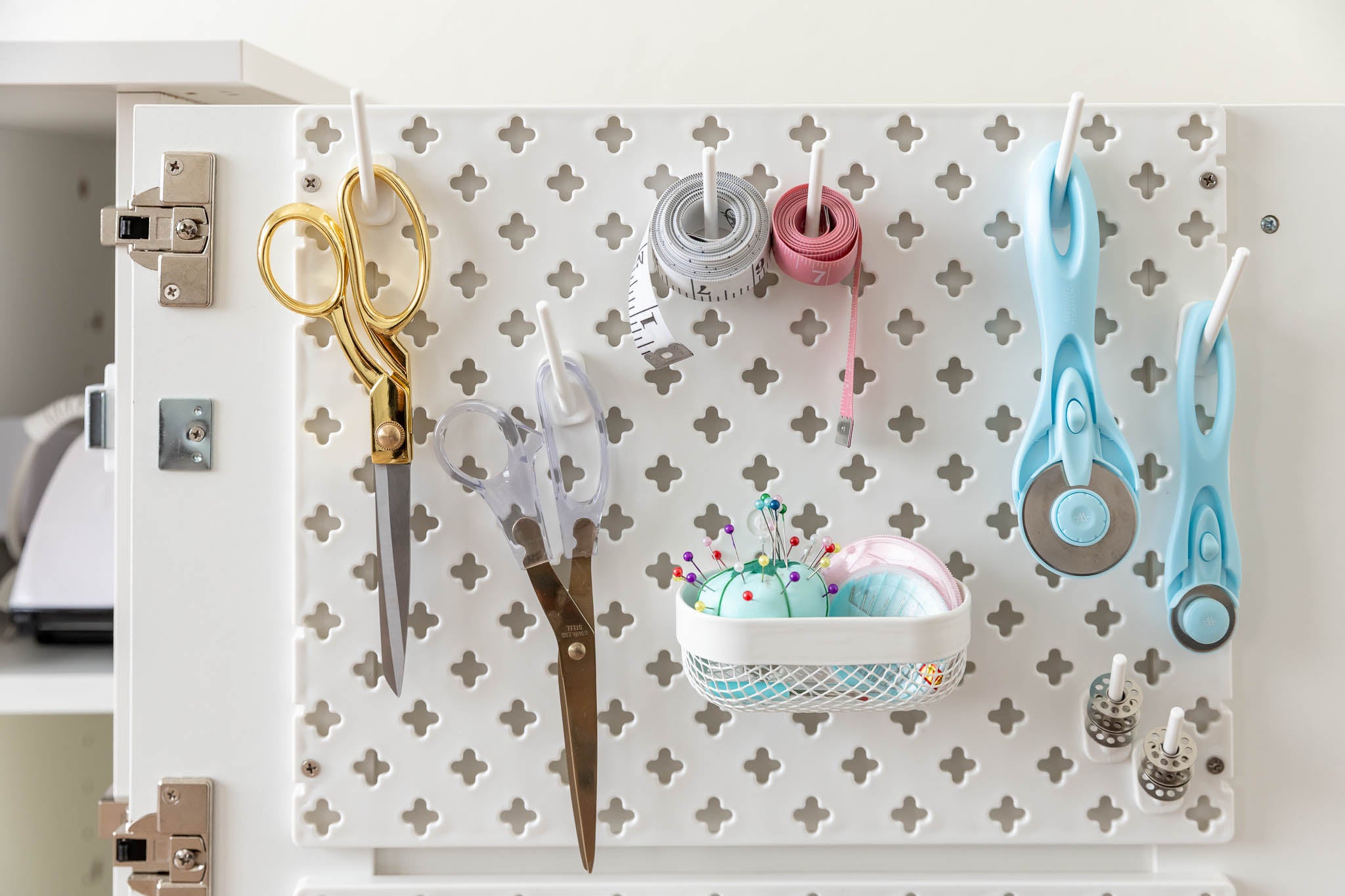 Create Room DreamStation Deluxe Sewing Cabine