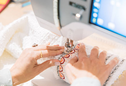 BERNINA 735 PRO E Sewing Machine