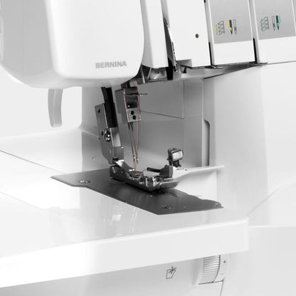 BERNINA L 460 Serger / Overlocker
