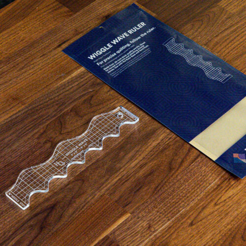 Handi Quilter HG00472 Wiggle Wave Ruler