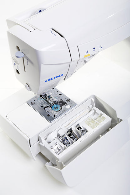 JUKI AMERICA HZL-DX5 Professional Quality Quilting and Sewing Machine with 185 Stitch Patterns and 3 Fonts