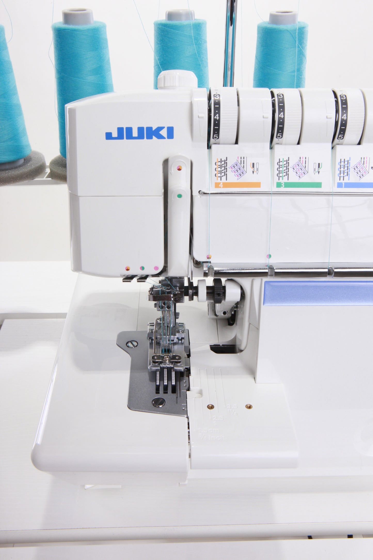 JUKI AMERICA MO-735 2/3/4/5 Thread Overlock with Chainstitch and Coverstitch
