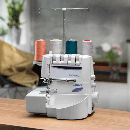 JUKI AMERICA MO-1000 2/3/4 Air Threading Overlock with Differential Feed and Rolled Hem