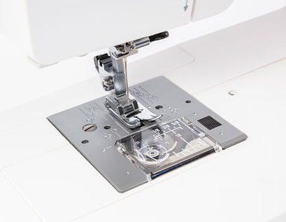 Janome Sewist 721  Sewing Machine