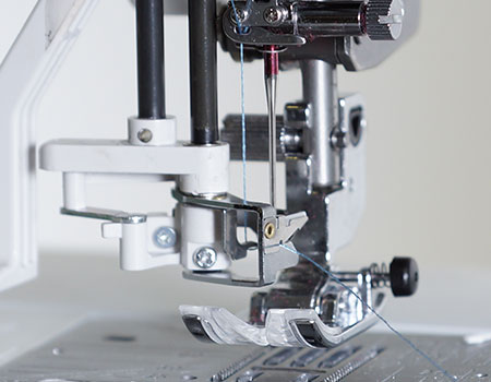Janome Skyline S7  Sewing Machine