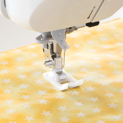 JUKI AMERICA HZL-DX7 Professional Quality Quilting and Sewing Machine with 287 Stitch Patterns and 4 Fonts