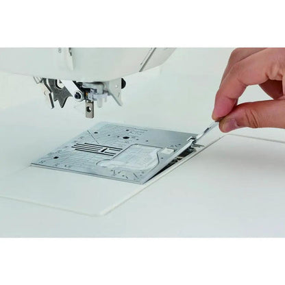 Juki Kirei HZL-NX7 Computerized Long Arm Sewing and Quilting Machine